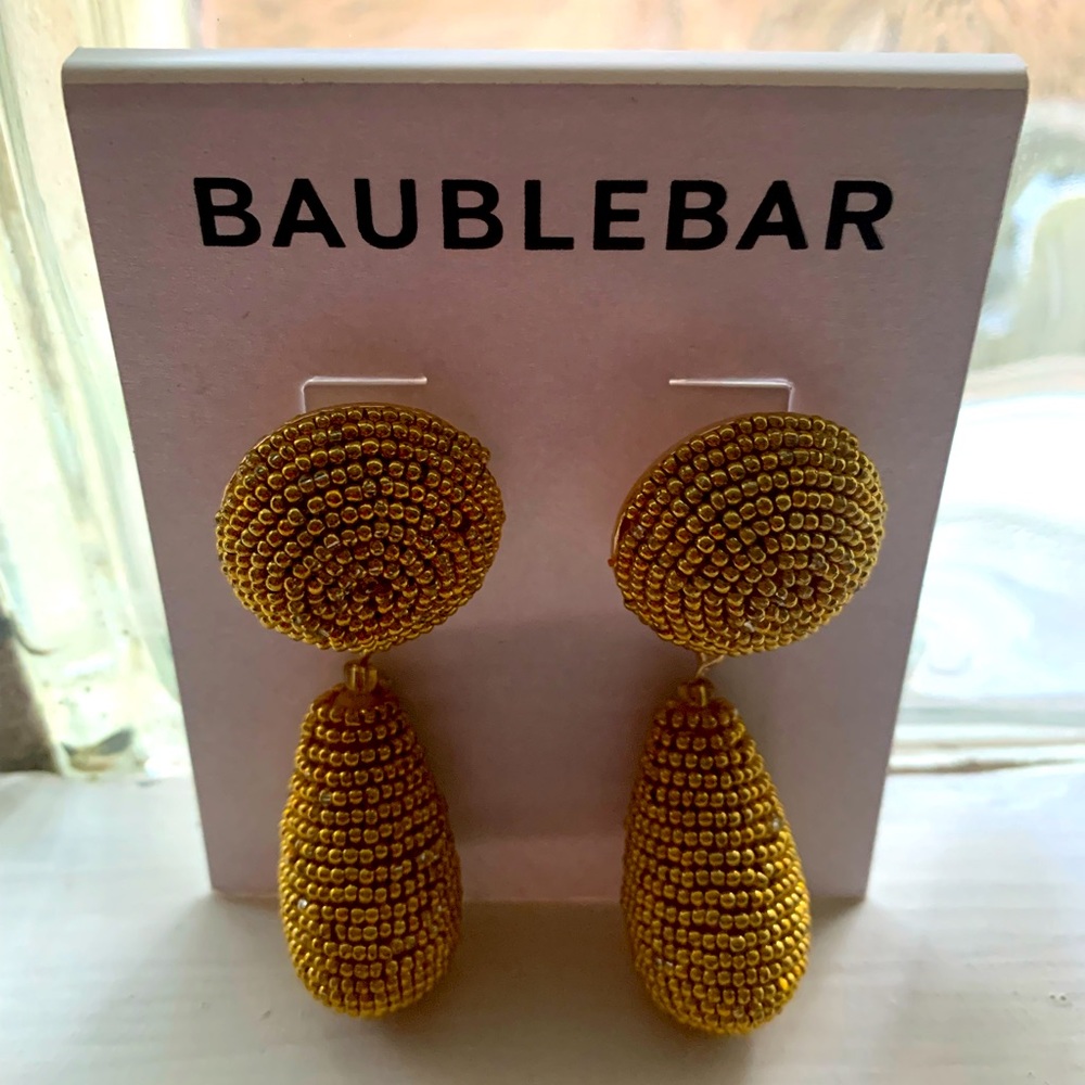 Beautiful Baublebar gold drop earrings